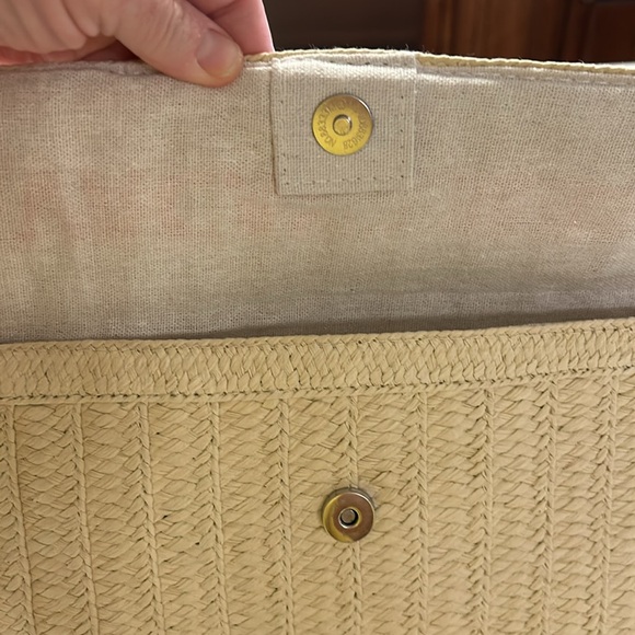 Neiman Marcus Vacay Vibes Envelope Clutch NWOT - Picture 7 of 7